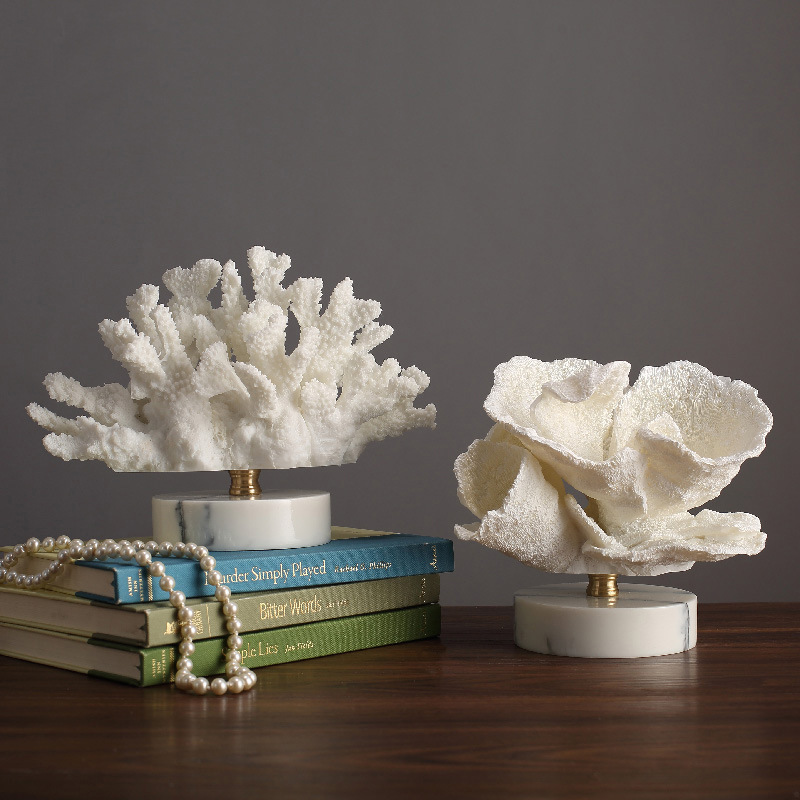 Nordic Style Simulated Coral R - đánh giá và giá Desk Setup Minimalist